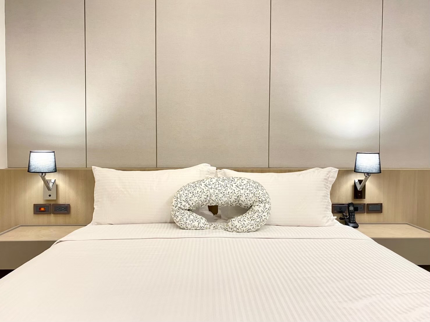 嘉寶北大館產後護理之家_精品雅緻房_2